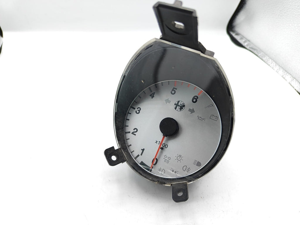 Alfa Romeo 156 2.4JTD 2002 Tachometer Rev Counter Instrument Cluster 60658091