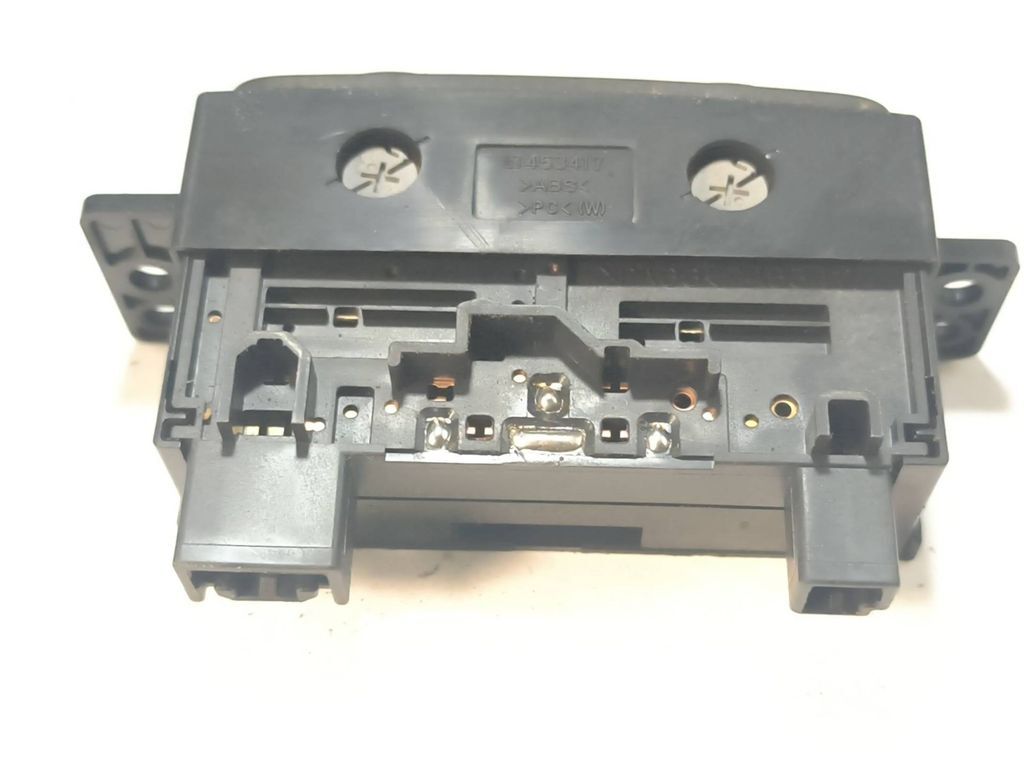 Toyota Avensis T250 2.2D-CAT 130kW 2006 Seat heating switch 453417 