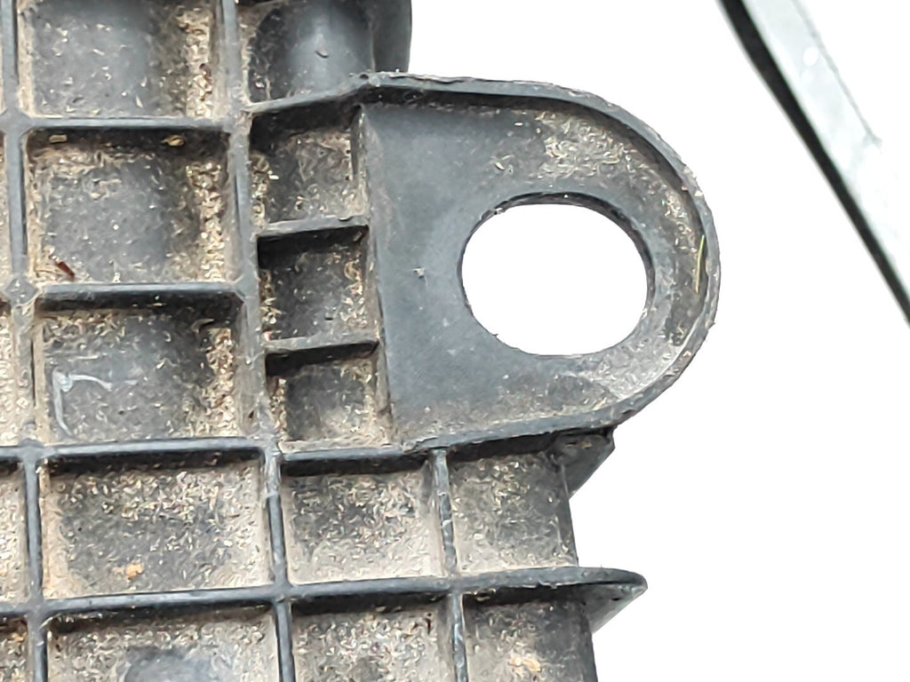 Alfa Romeo 147 1.6TS 2003 Petrol Engine Air Filter Box 46791175 46771036