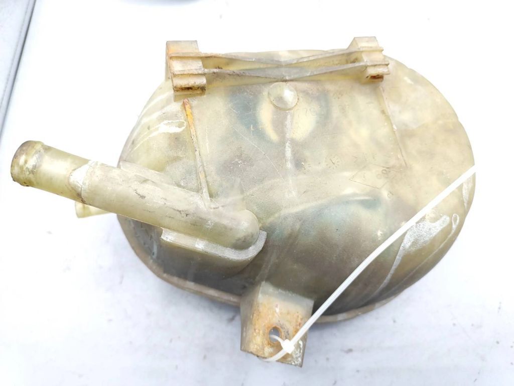Renault Master II 1999 Water coolant expansion tank reservoir 7700838740 