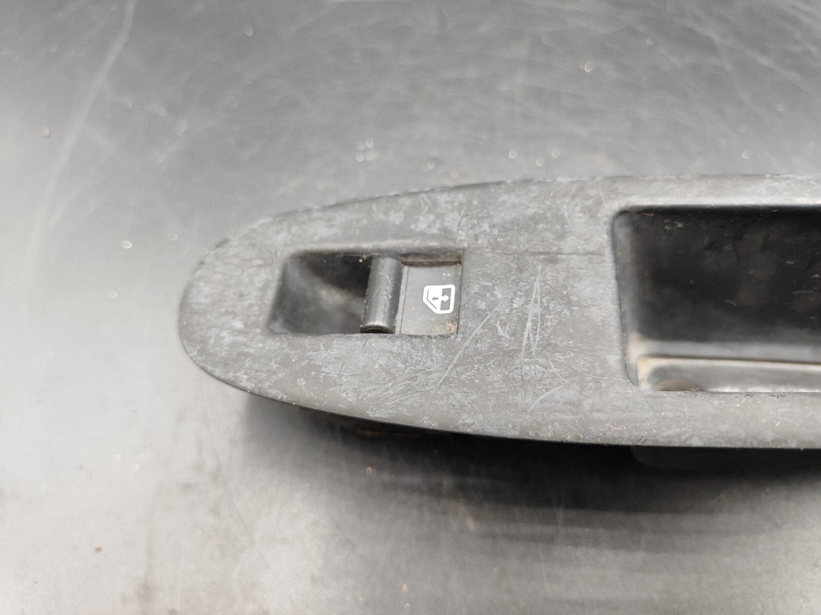 Alfa Romeo 159 1.9JTD 16V 2009 Rear Right Electric Window Switch 156055038