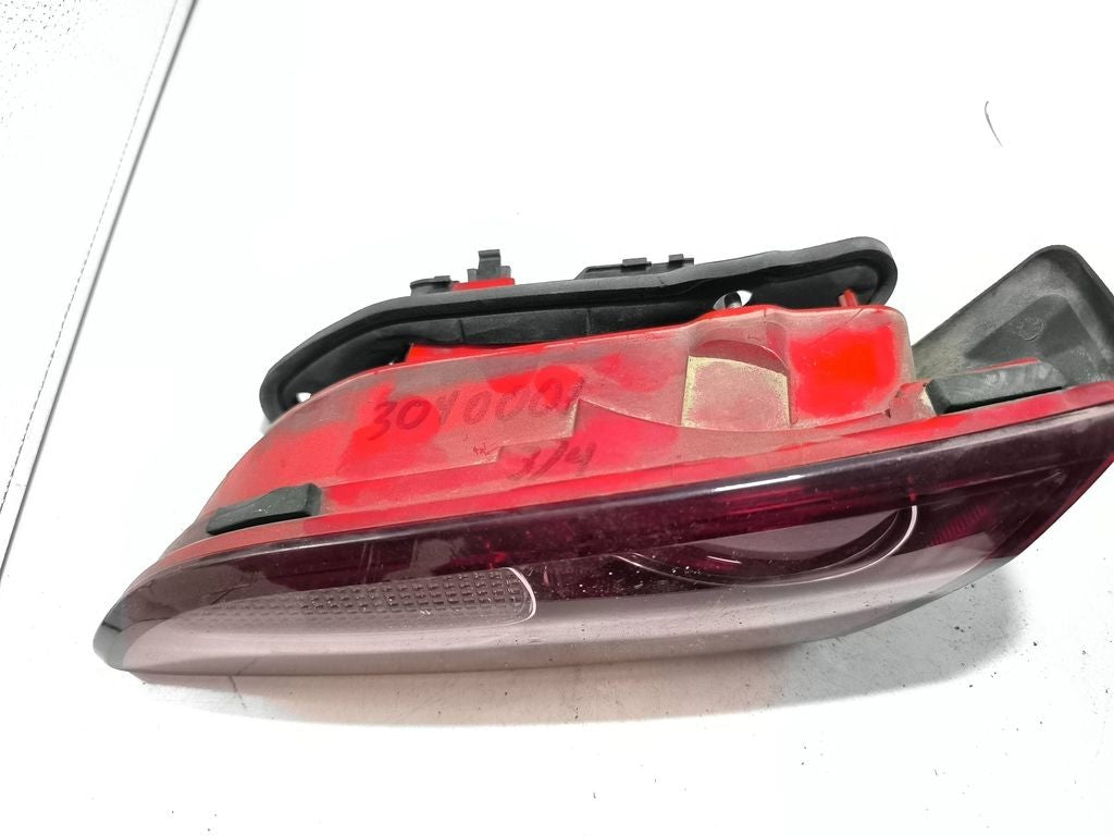 Alfa Romeo 159 2007 Right tailgate rear tail light lamp 60691364