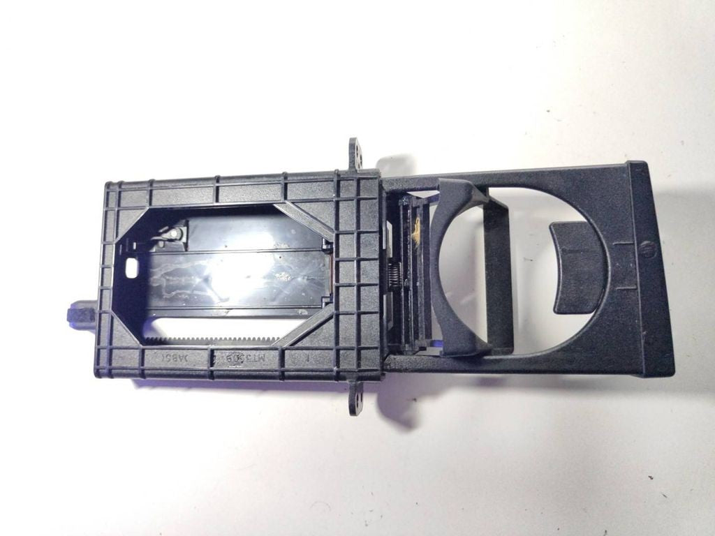 Toyota Avensis T250 2008 front panel cup holder 