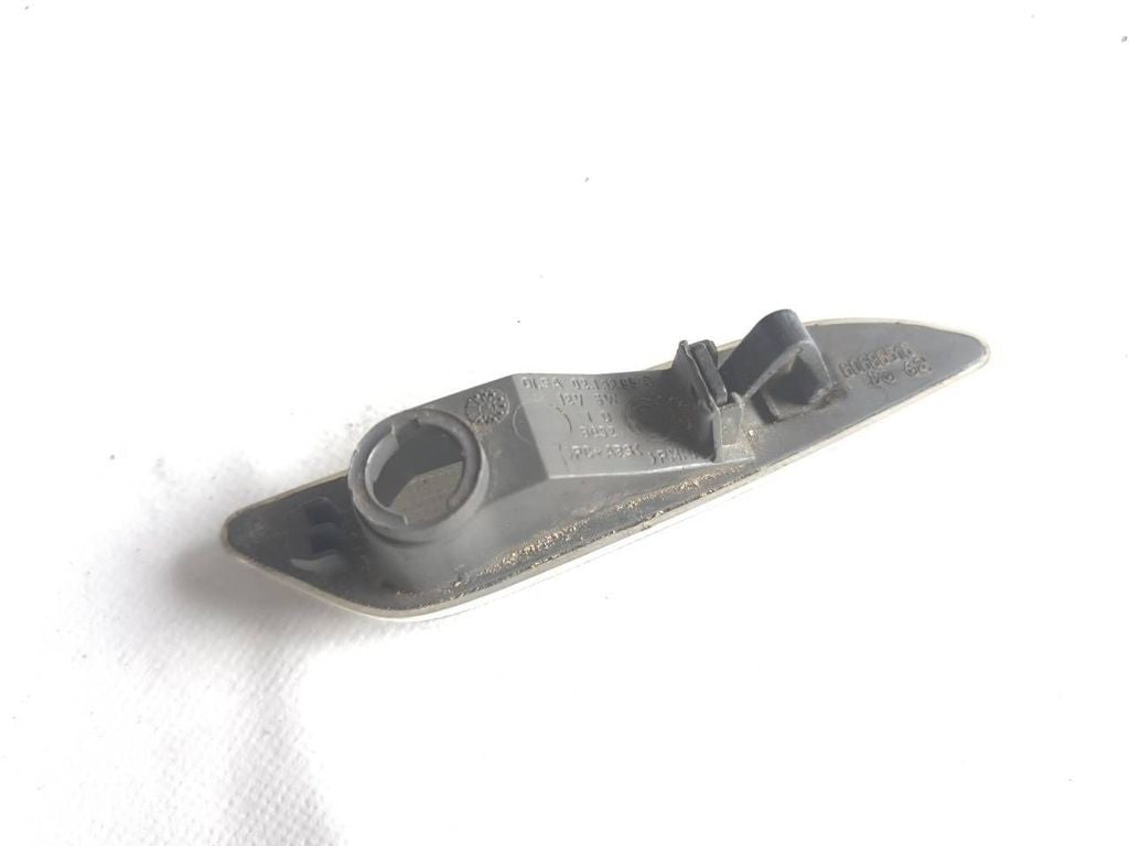 Alfa Romeo 156 FL 2003 front fender turn indicators light 60686516 