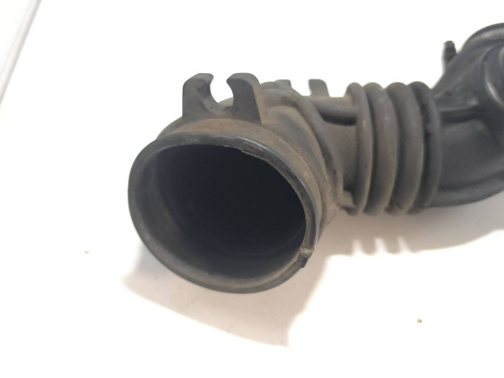 Opel Vectra B 2.0DTI 2001 Diesel air intake hose pipe 90499551 