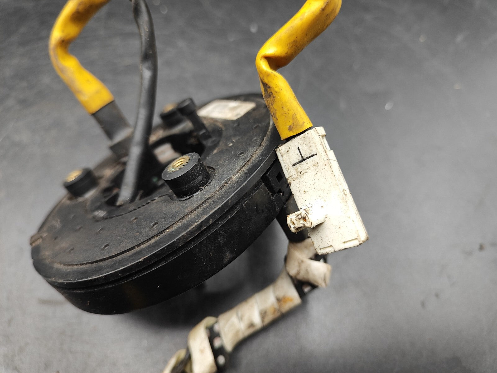 Alfa Romeo 166 2.4JTD 110kW 2002 Steering Wheel Slip Squib Ring 5416004E