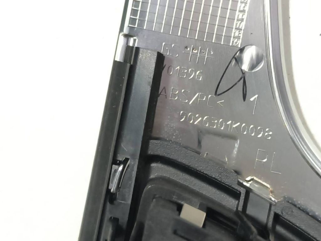 Audi A6 S6 C7 4G 2013 RHD dash center air vent grill 4G2820951 