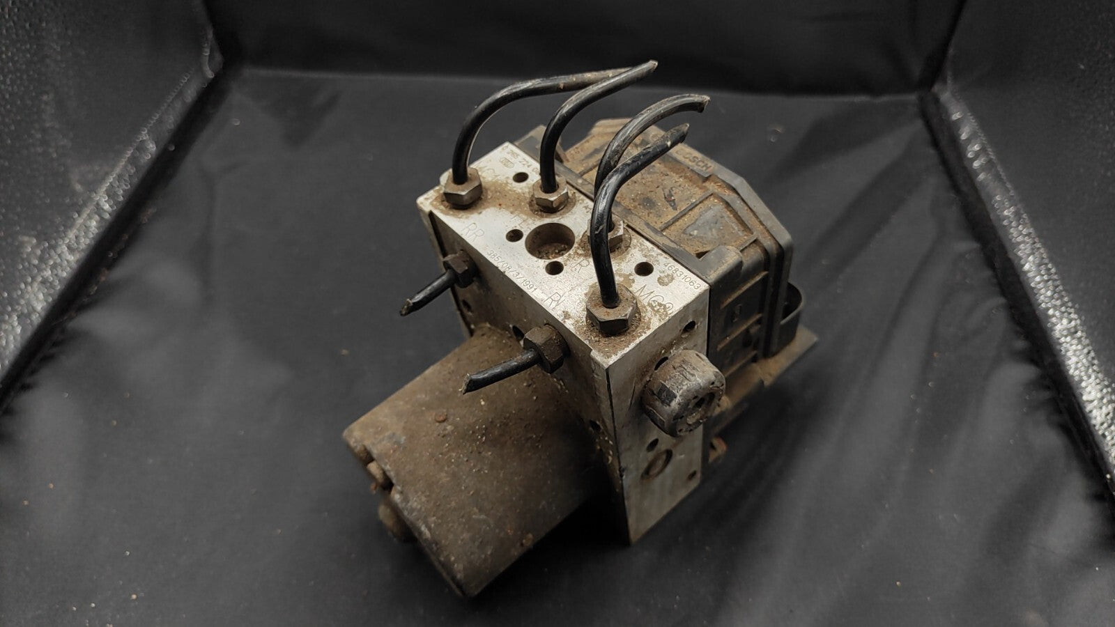 Alfa Romeo 147 1.9JTD 2004 Diesel ABS Brake Pump Unit 0265224083 46831063