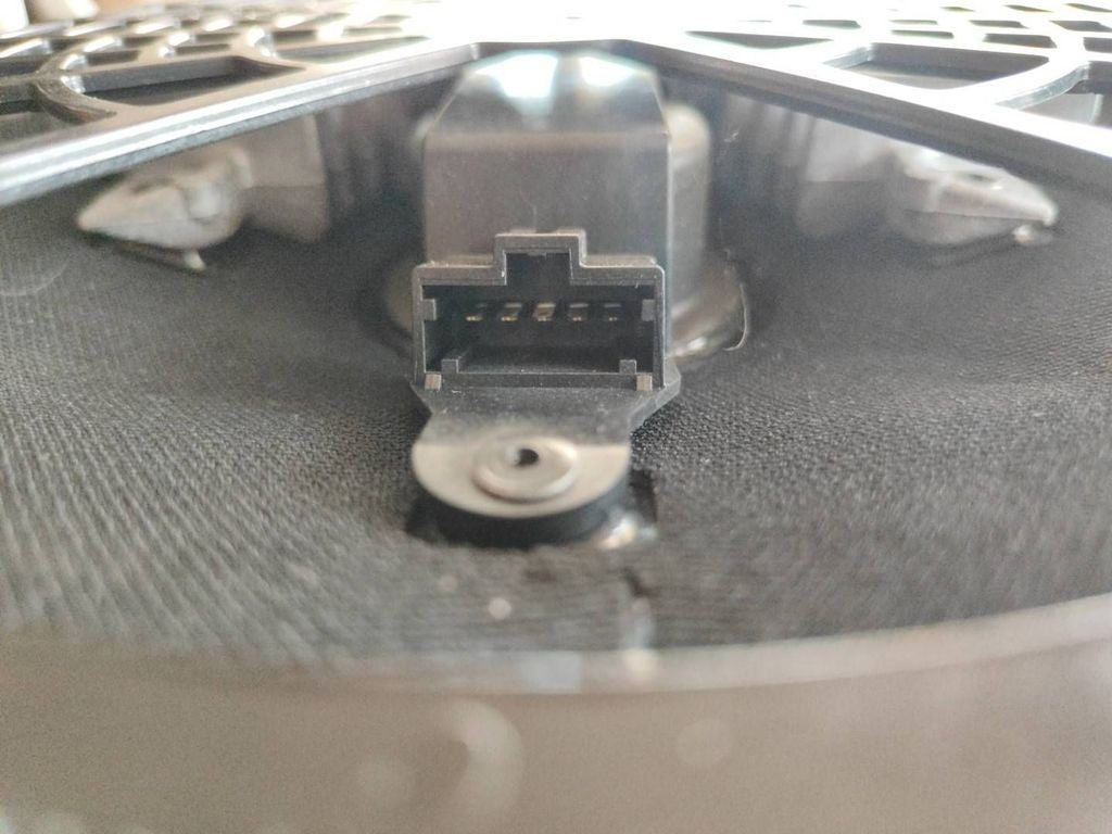 Alfa Romeo 159 2007 Subwoofer speaker 60682025 Bose