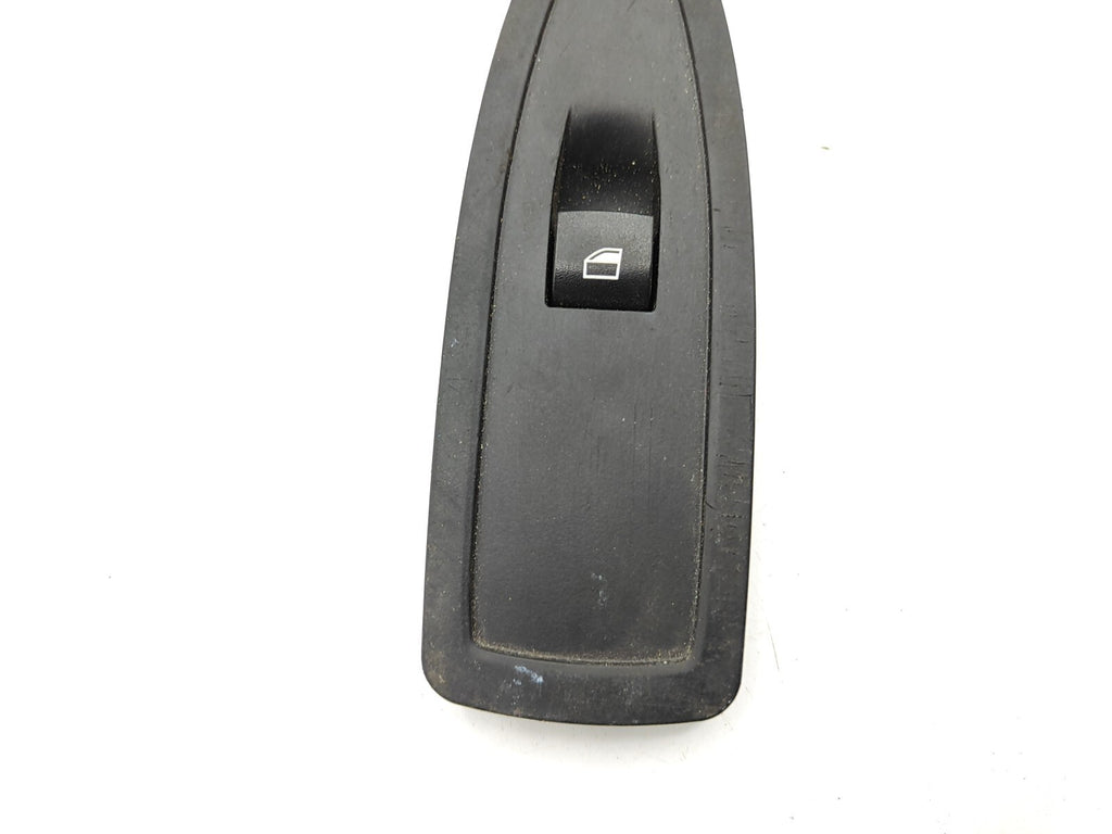 BMW 3 Series F30 2012 Front Right Window Switch 51417240421 7240421