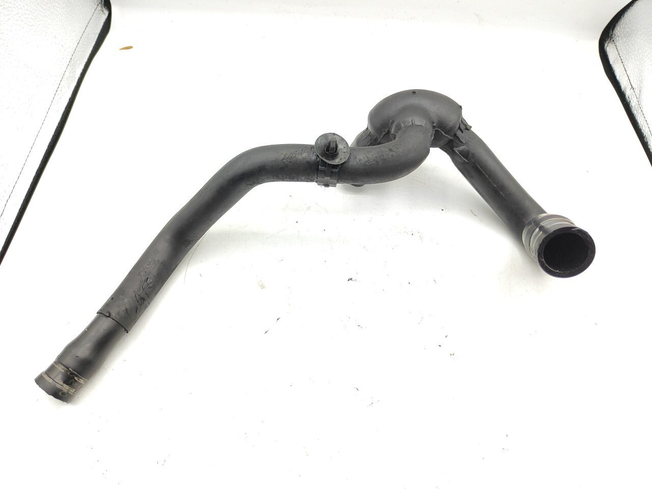 Alfa Romeo 166 2.4JTD 10V 2001 Engine Breather Pipe