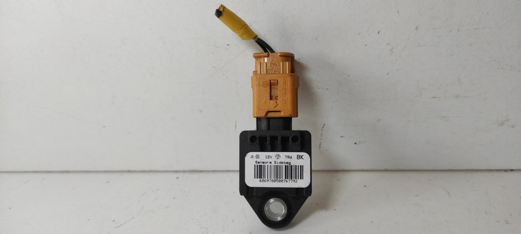 Alfa Romeo 159 1.9JTDm 88kW 2007 Side Impact Sensor 60697805