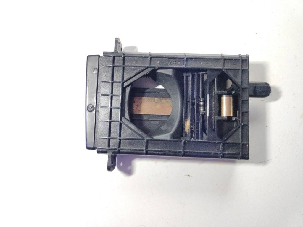 Toyota Avensis T250 2008 front panel cup holder 