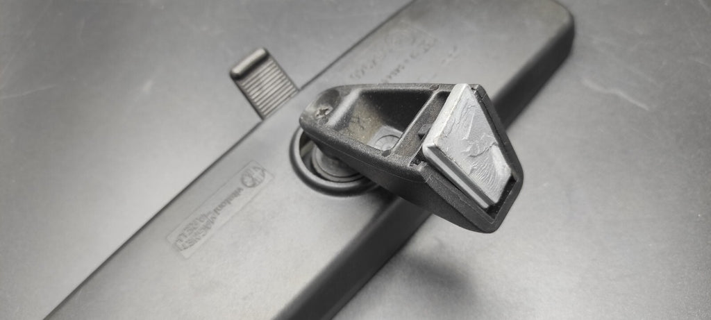 Alfa Romeo 147 1.9JTD 85kW 8V 2003 Rear Interior View Mirror E30154946