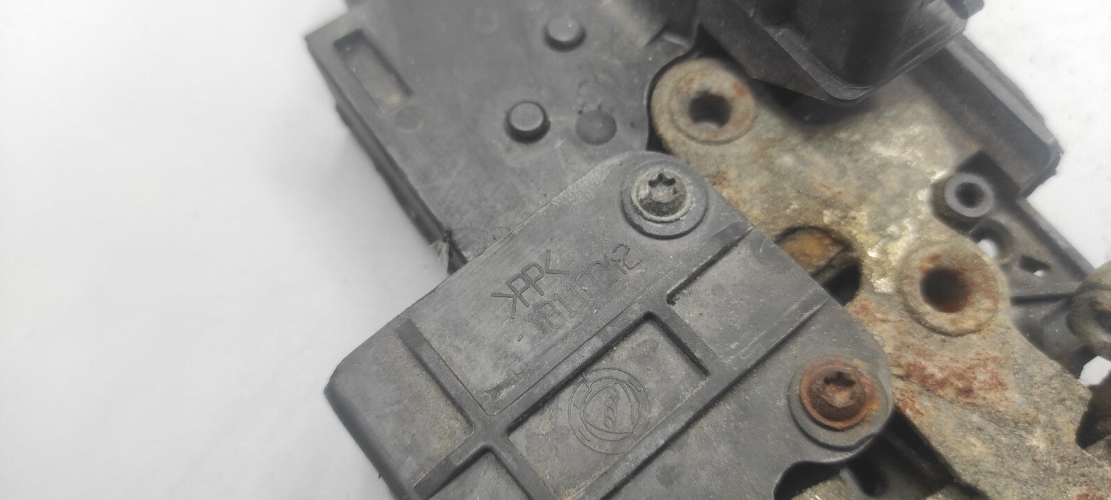 Alfa Romeo 156 1.9JTD 110kW Diesel 2004 LHD Front Right Door Lock 18110242