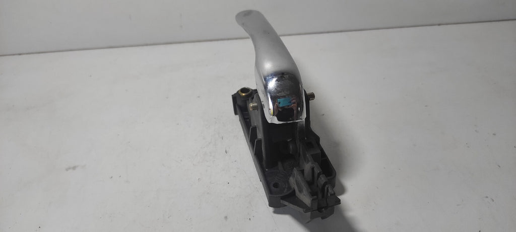 Alfa Romeo 166 2.4JTD 110kW Diesel 2003 Rear Left Interior Inner Door Handle
