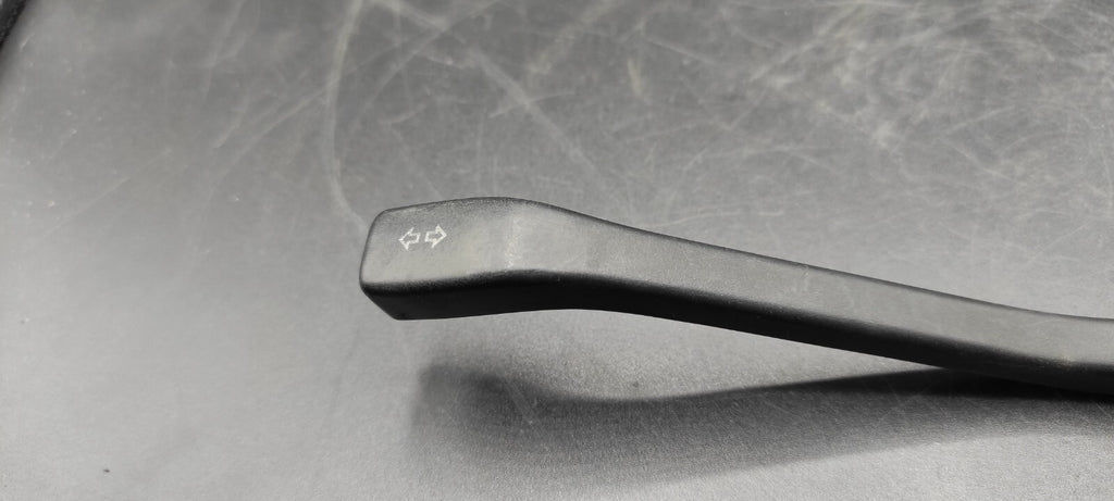 Volkswagen VW Golf Jetta Mk1 1985 Turn Light Indicator Control Stalk FK4527