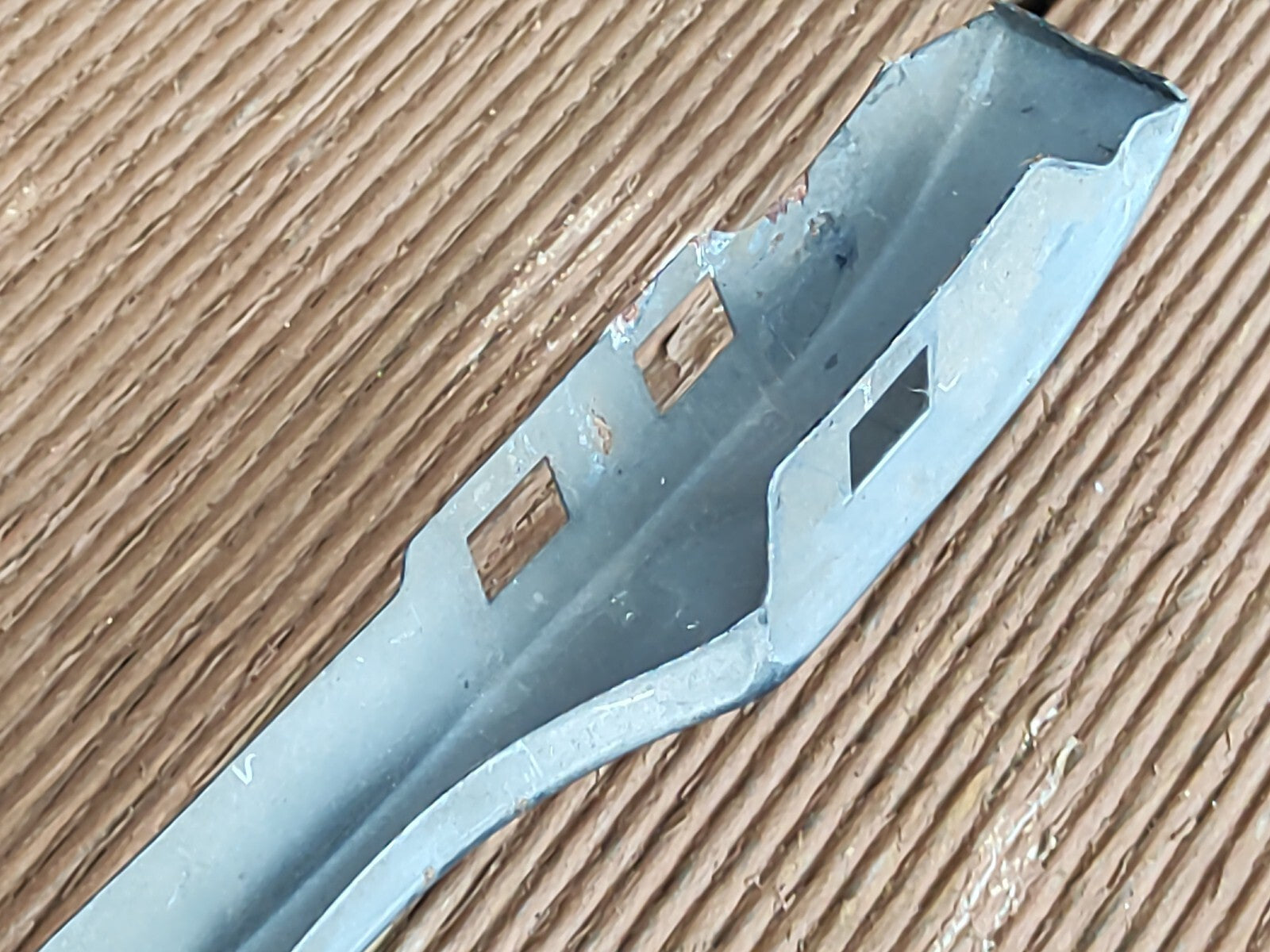 BMW 5 Series E34 1995 Front Bumper Upper Radiator Mesh Grill 1973825 51131973825