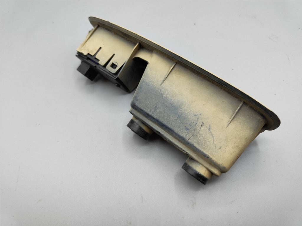 Alfa Romeo 159 1.9JTD 2008 Rear Left Electric Window Switch Yellow 156055038