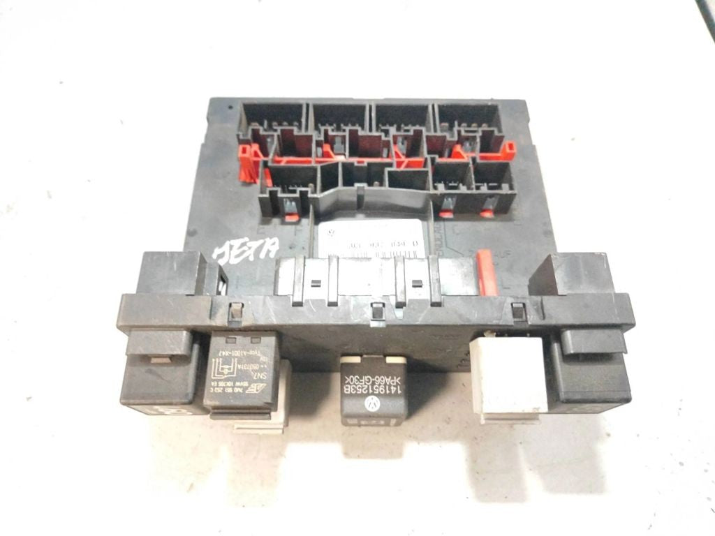 Volkswagen Touran I 2005 Comfort convenience body fuse module 3C0937049D 