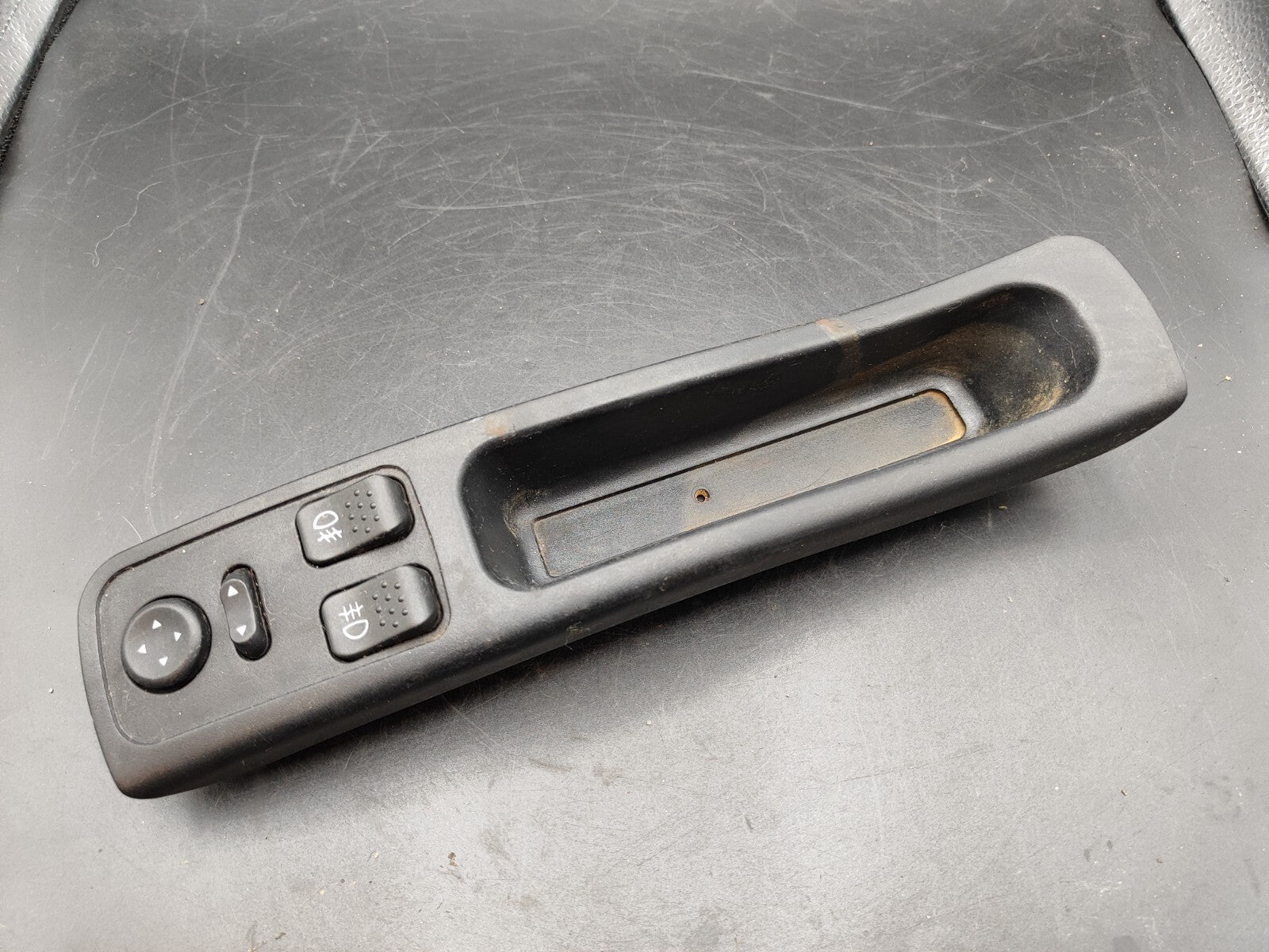 Alfa Romeo 156 1.9JTD 2001 Fog Light Mirror Button Switch 156016100