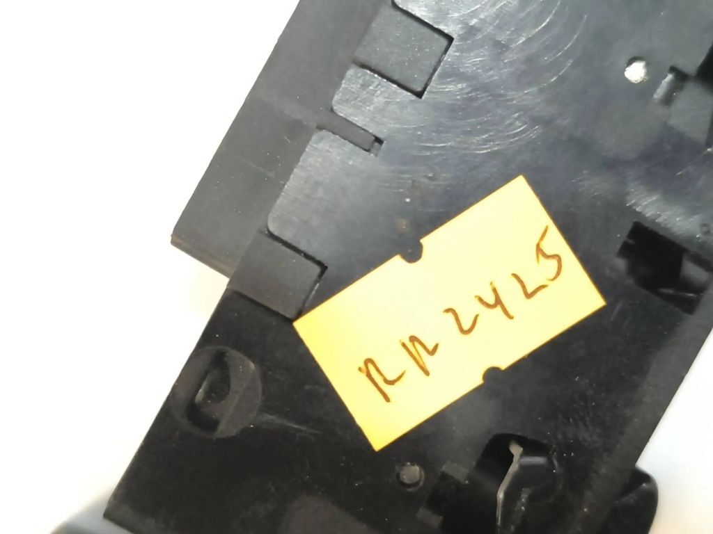 BMW 3 E46 2000 Electric window control control switch 61318381514 