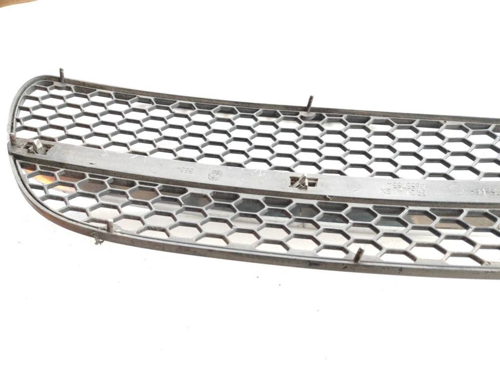 Alfa Romeo 147 2001 Front left bumper lower grill 46557854 