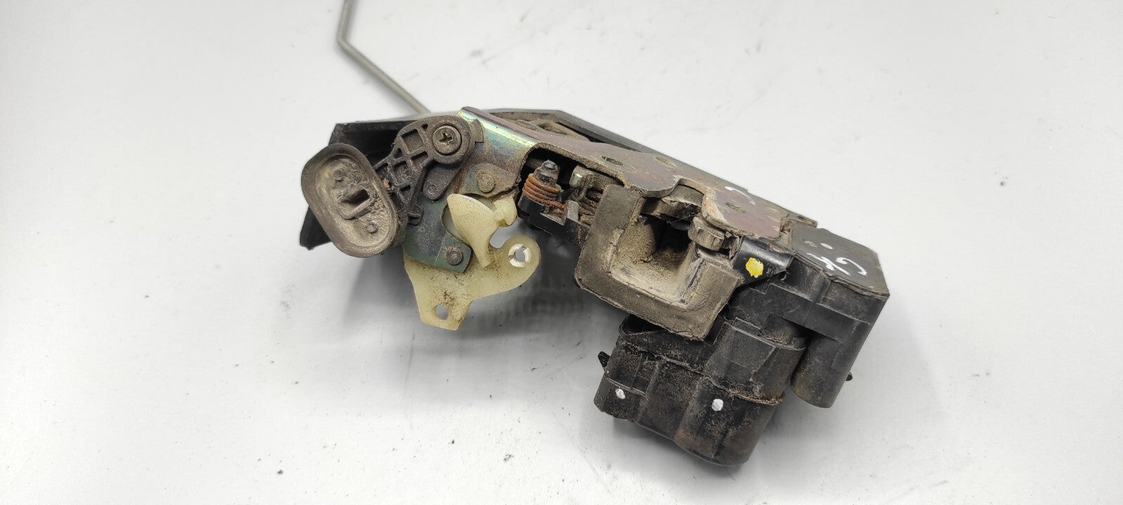 Alfa Romeo 156 SW 2.4JTD 110kW 2002 Rear Left Door Lock Latch 16828898