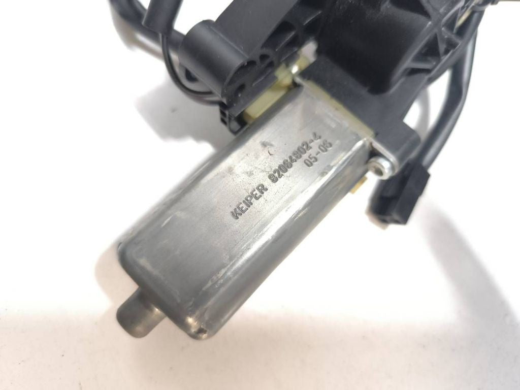 Mercedes-Benz C W203 2001 seat adjustment motor 0390203207 