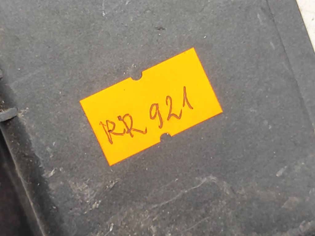 Volkswagen Golf III MK3 1997 ABS control unit module 1H0907379D 