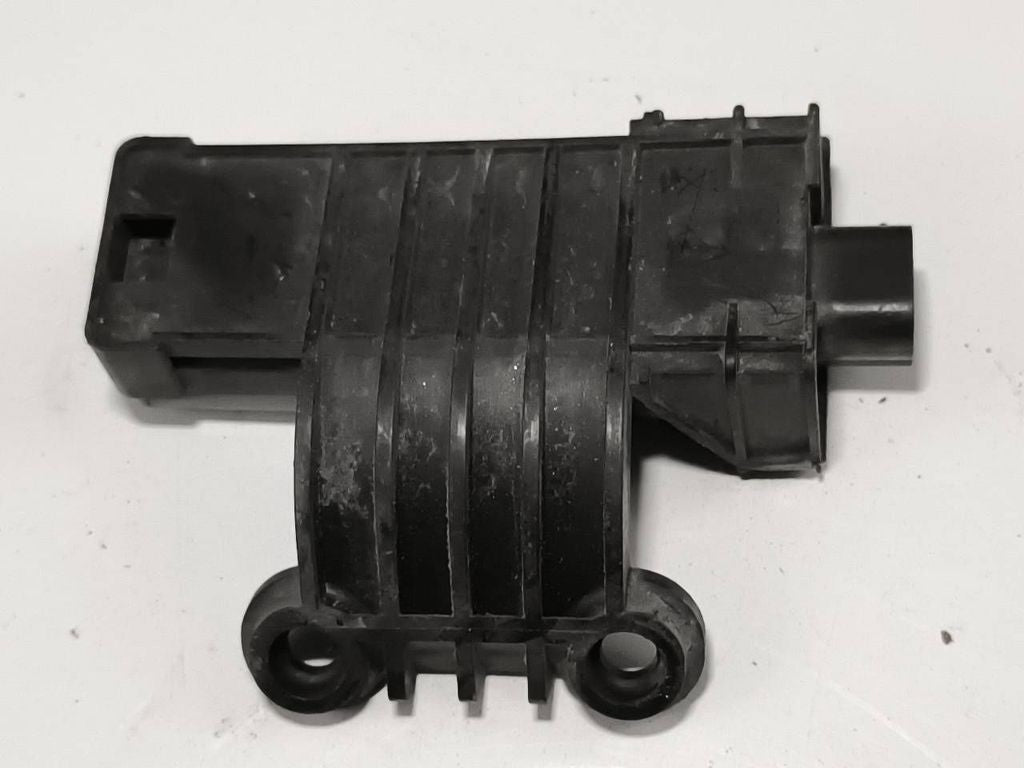 Audi A8 S8 D3 4E 2004 Tire pressure sensor 4E0907277B 