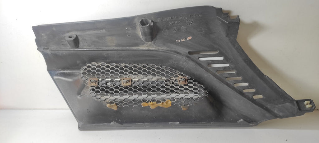 Alfa Romeo 166 2.4JTD 110kW 2003 Front Left Bumper Upper Grill 156016558 Black