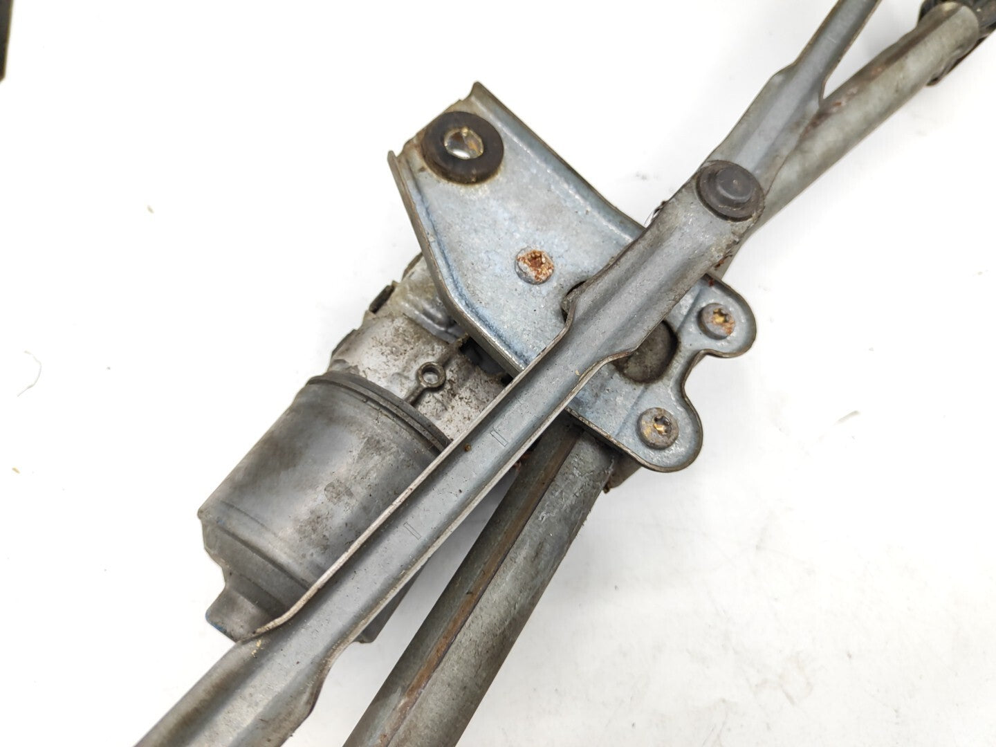 Alfa Romeo GT 2.0 JTS 2004 LHD Front Wiper Linkage Motor 0390241514