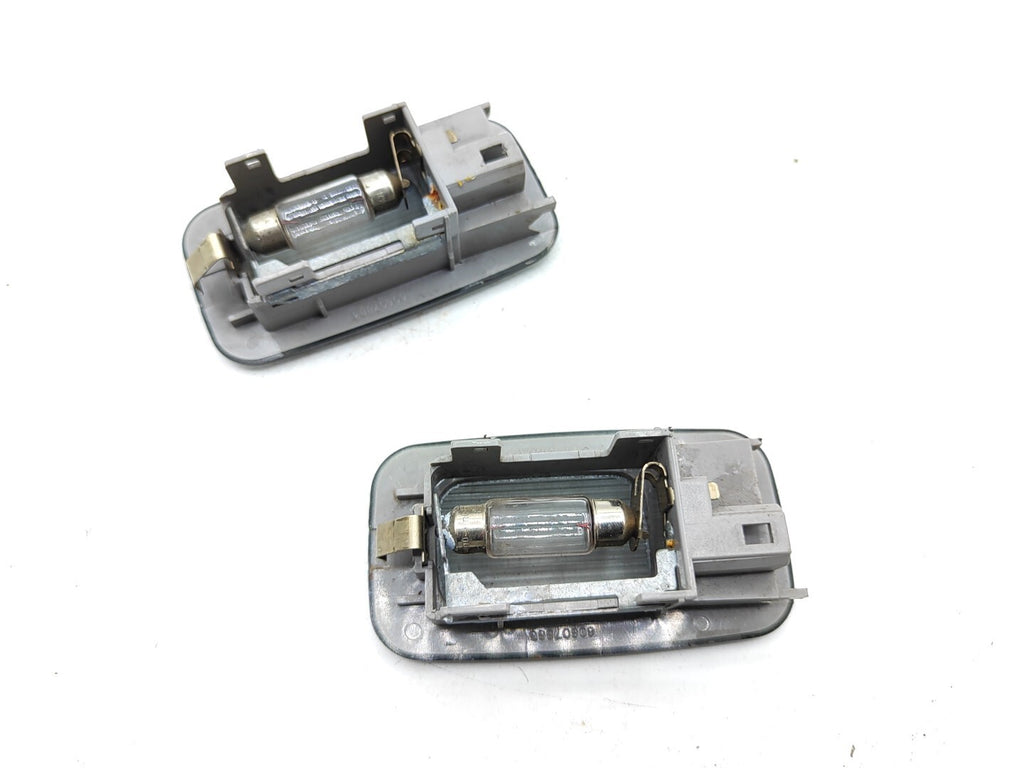 Alfa Romeo 156 2.4 JTD SW 2002 Front Interior Roof Reading Light 60607883