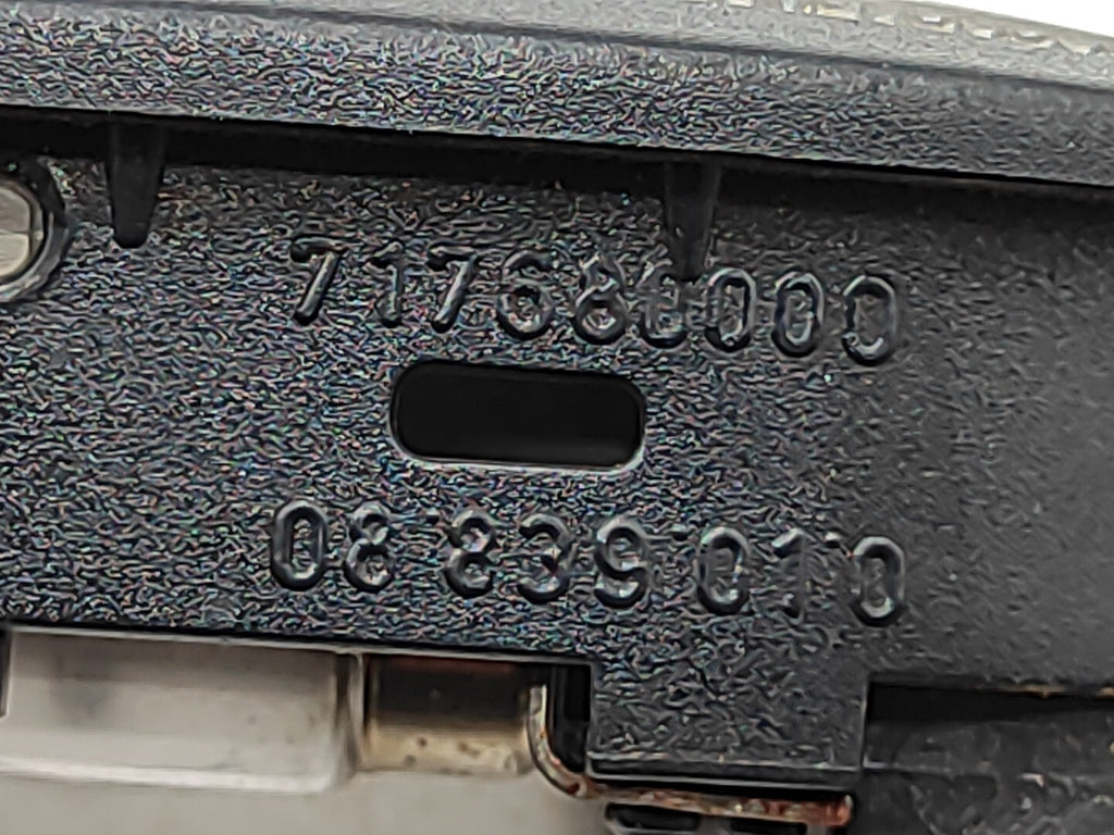 Alfa Romeo 156 SW 2.4JTD 10V 2000 Interior Reading Dome Light 717680000