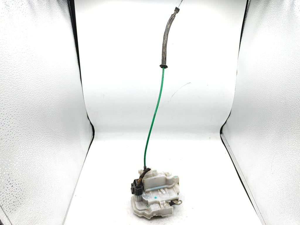 Alfa Romeo 159 1.9JTDm 100kW Diesel 2008 LHD Front Right Door Lock B792