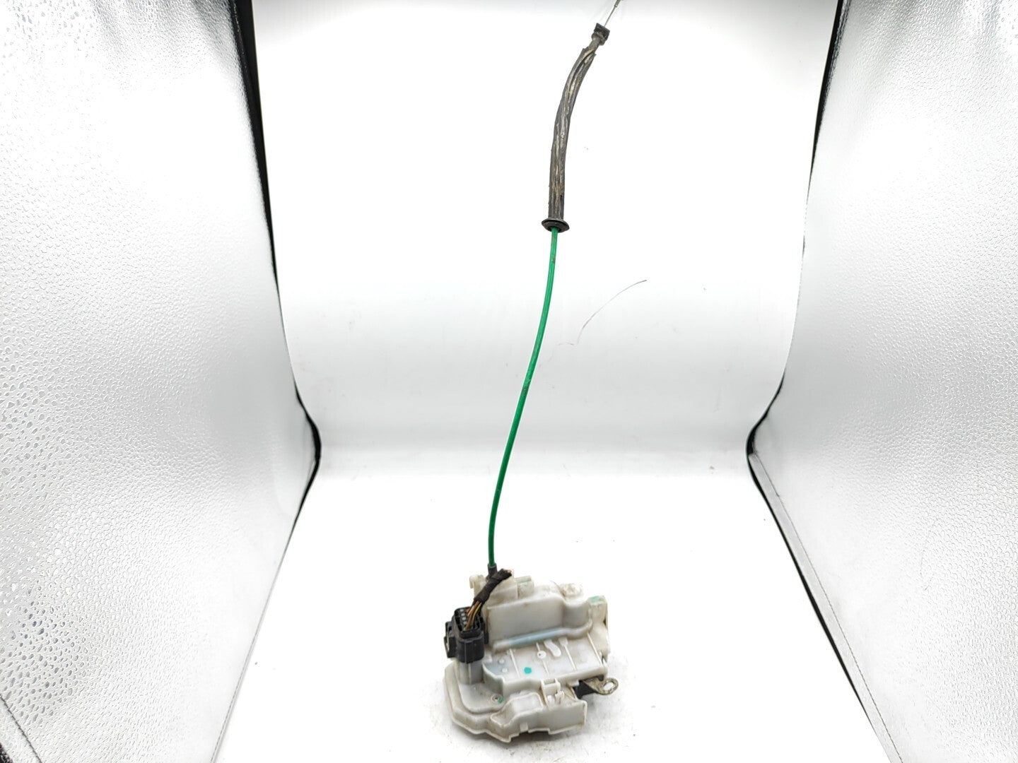 Alfa Romeo 159 1.9JTDm 100kW Diesel 2008 LHD Front Right Door Lock B792