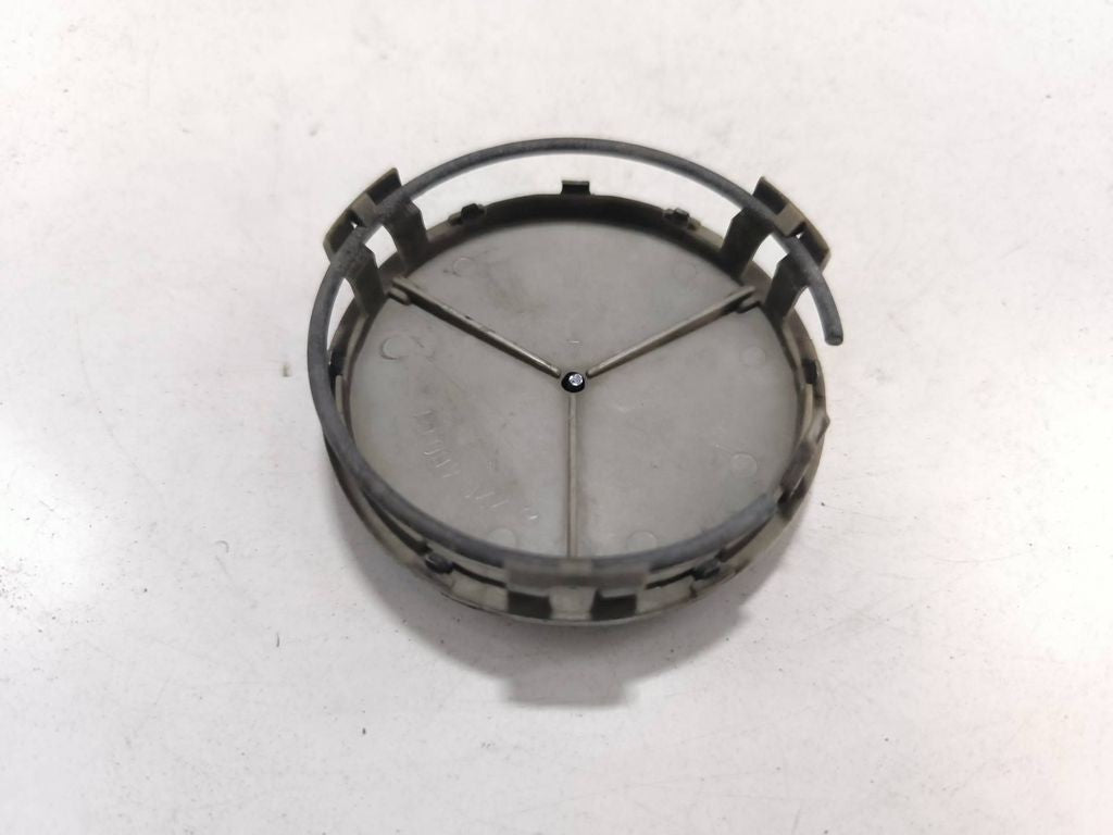 Mercedes-Benz E W211 2004 Original wheel cap 2204000125 