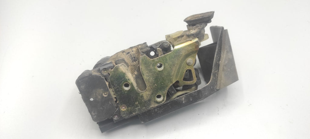 Alfa Romeo 156 1.9JTD 110kW Diesel 2004 LHD Rear Left Door Lock