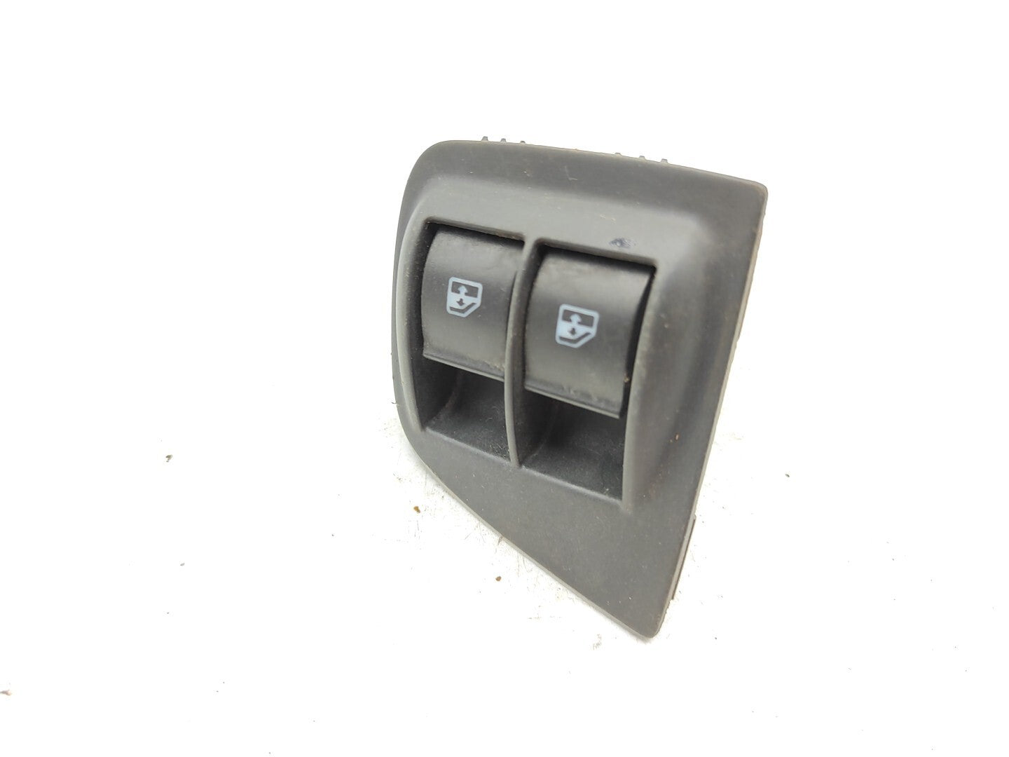 Fiat Doblo 2008 LHD Front Main Window Control Switch 735402415