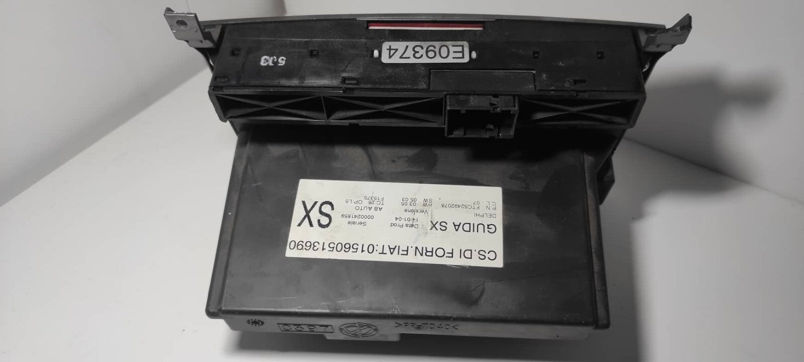 Alfa Romeo GT 1.9JTD 2004 LHD Front Dash Climate Control Unit 01560513690