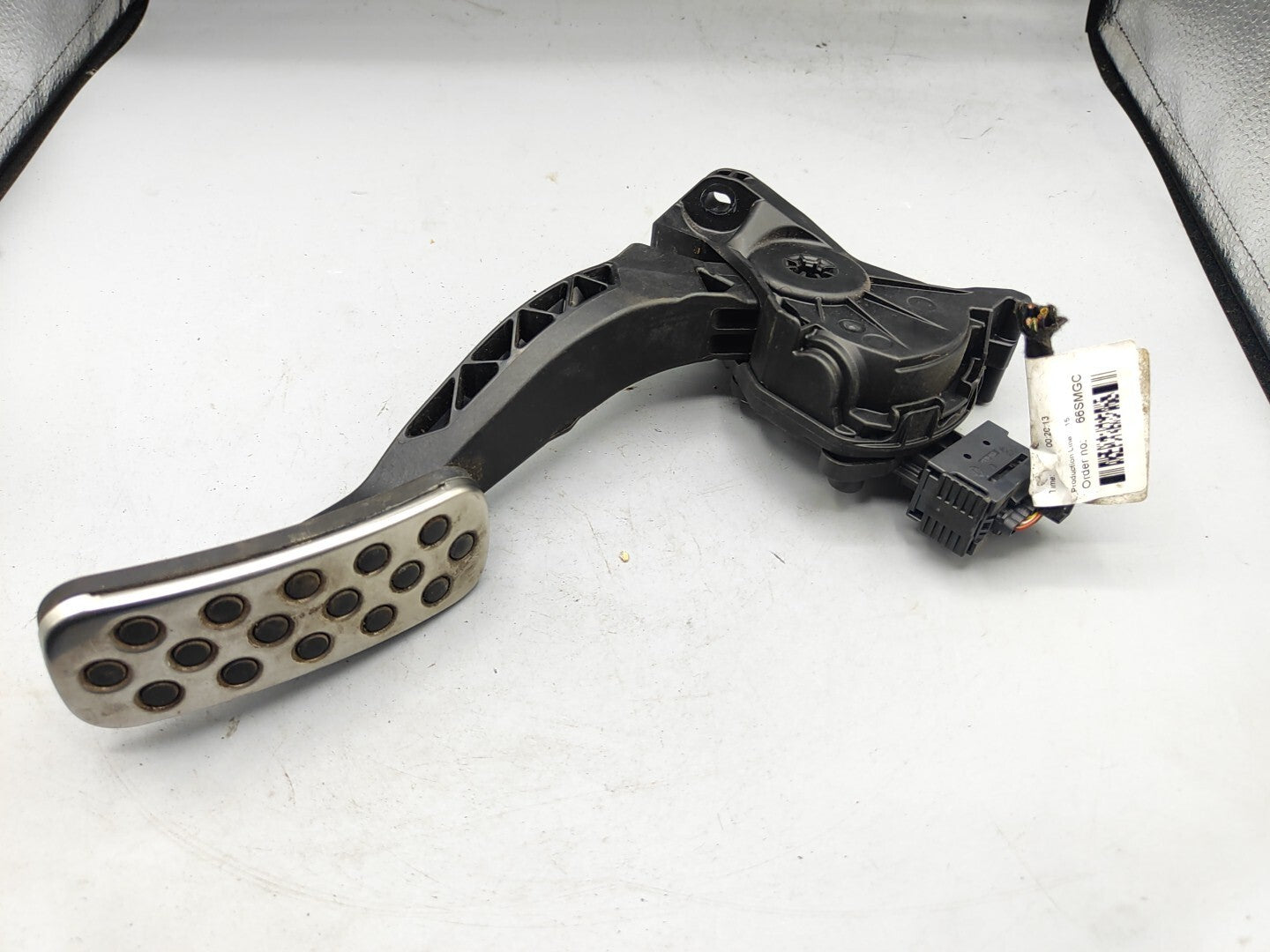 Opel Insignia A 2013 Gas Throttle Pedal Sensor 13237356