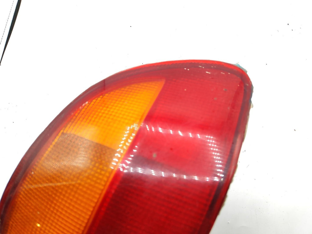 Honda Civic 5 Gen 1.5i 66kW Sedan 1994 Rear Right Side Taillight Light