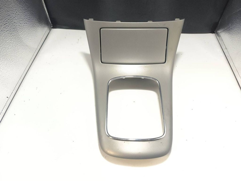 Toyota Avensis T250 2006 Front Panel ashtray insert gaiter trim 8528 
