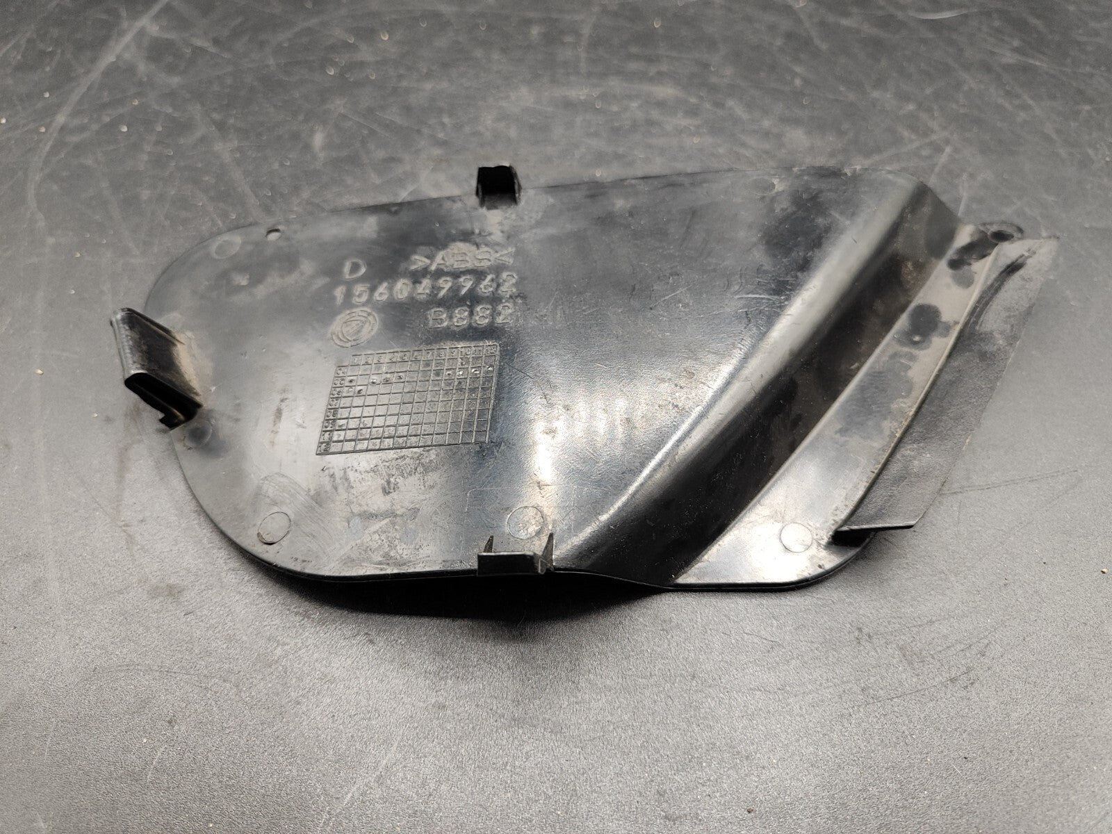 Alfa Romeo 159 SW 2002 Rear Right Tailgate Taillight Bulb Trim 156049962