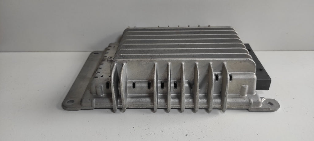 Alfa Romeo GT 1.9JTD 110kW 2004 Audio System Amplifier BOSE 00606833250