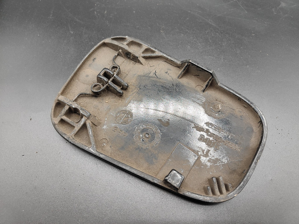 Alfa Romeo 145 1999 Fuel Flap Cap Cover 46559417  Black
