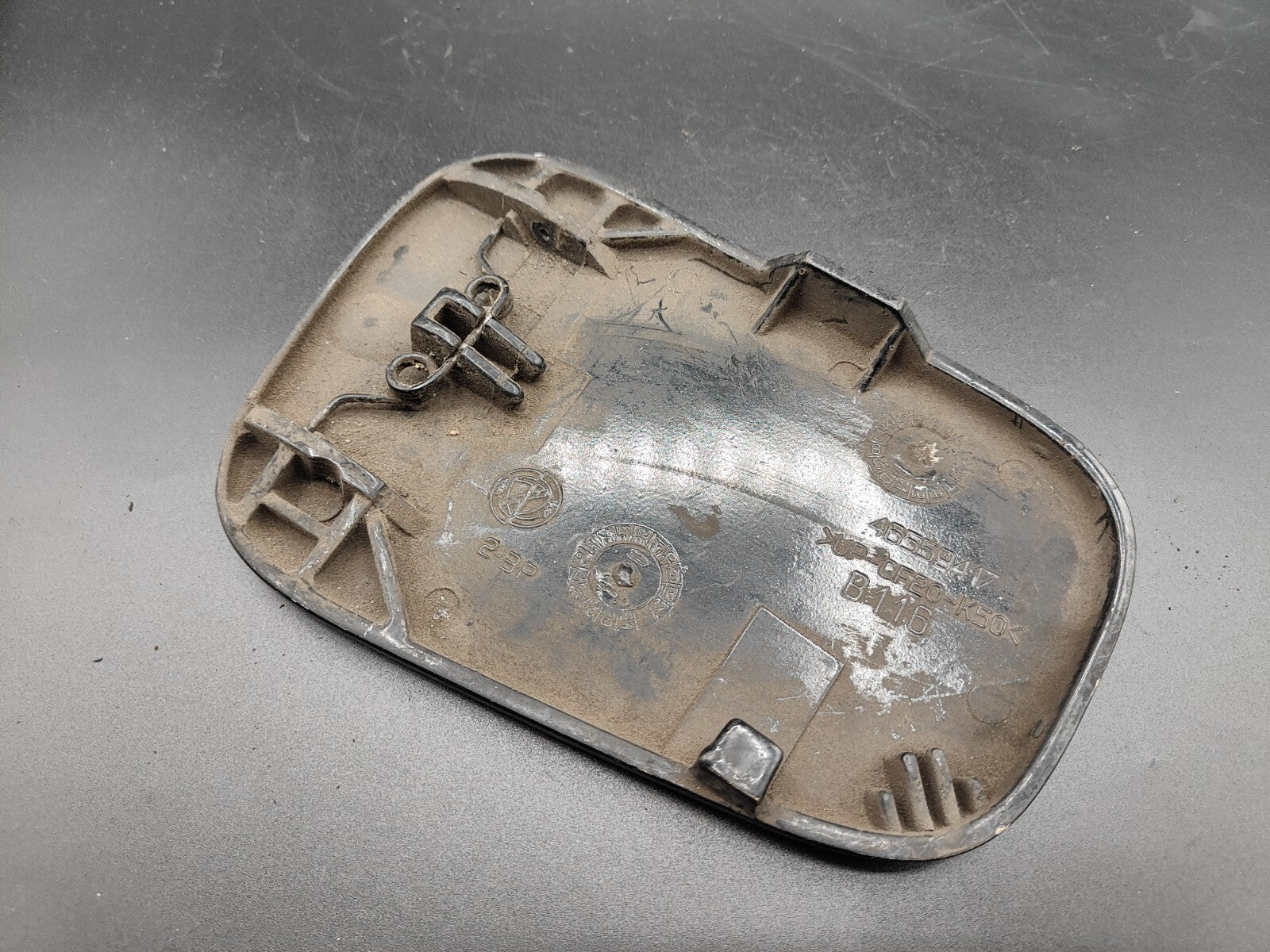 Alfa Romeo 145 1999 Fuel Flap Cap Cover 46559417  Black