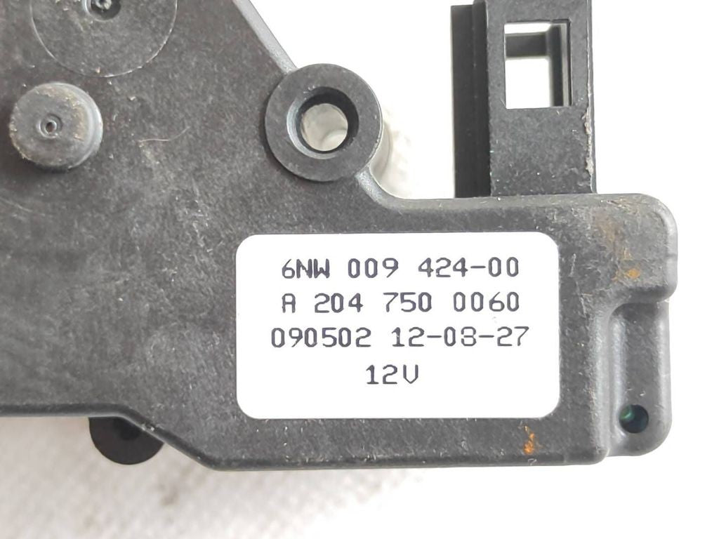 Mercedes-Benz E W212 2012 tailgate trunk boot lift motor A2047500060 