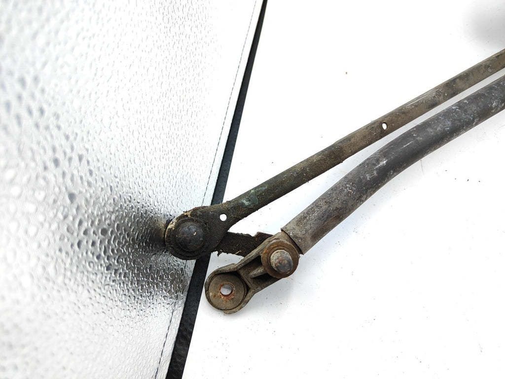 Alfa Romeo 156 2.4JTD  2000 LHD Front Windshield Wiper Motor TGE 12V 6 Pin